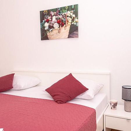 Apartment Plemic Pag Town Bagian luar foto