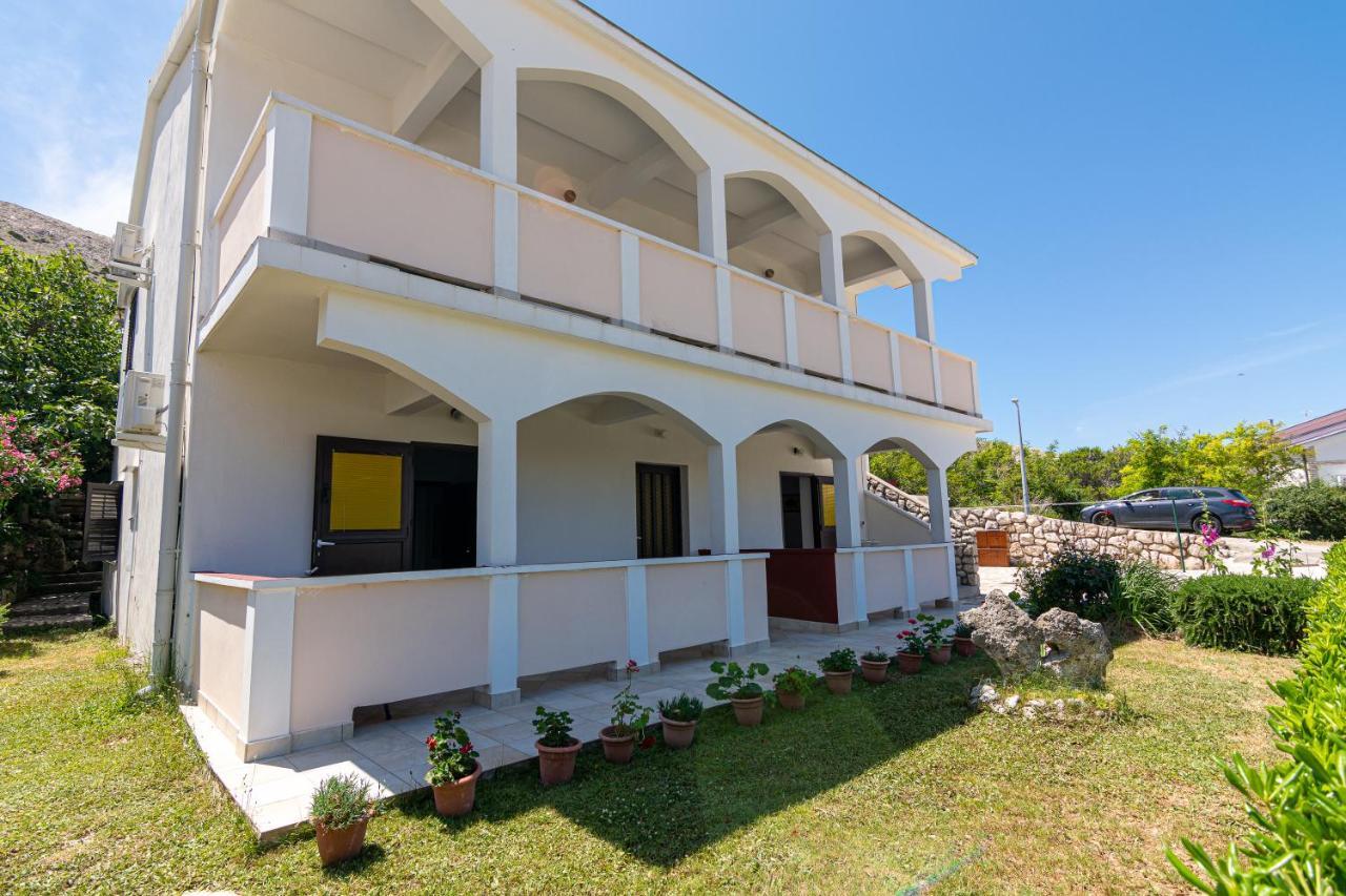 Apartment Plemic Pag Town Bagian luar foto