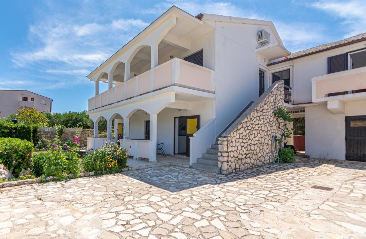 Apartment Plemic Pag Town Bagian luar foto