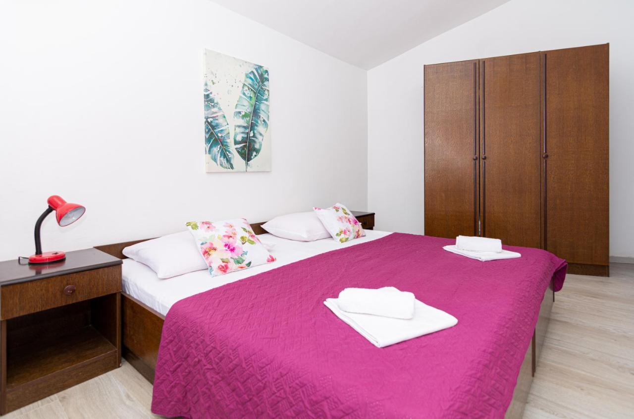 Apartment Plemic Pag Town Bagian luar foto
