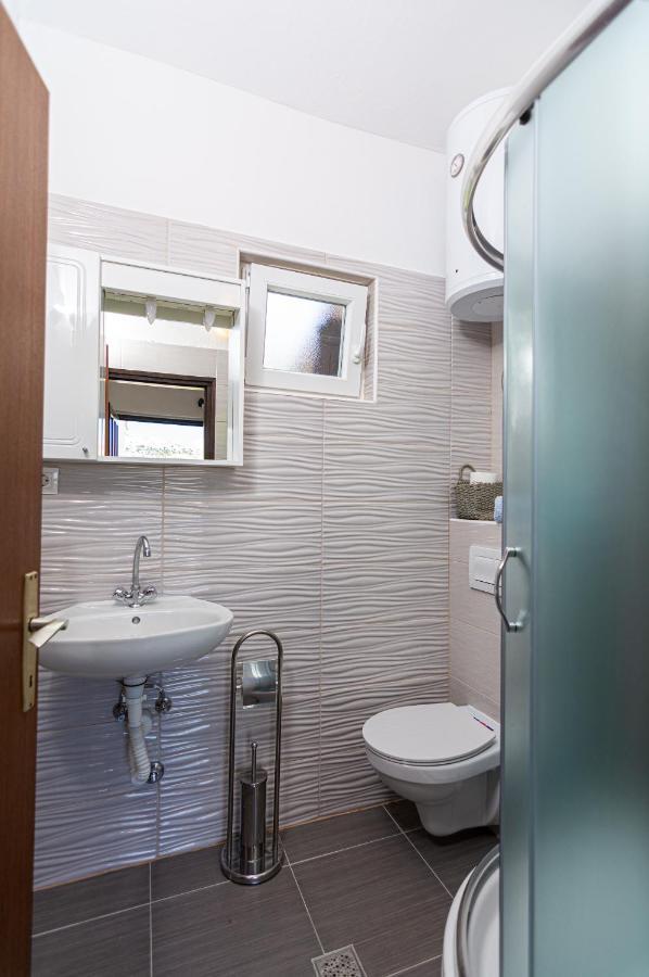 Apartment Plemic Pag Town Bagian luar foto
