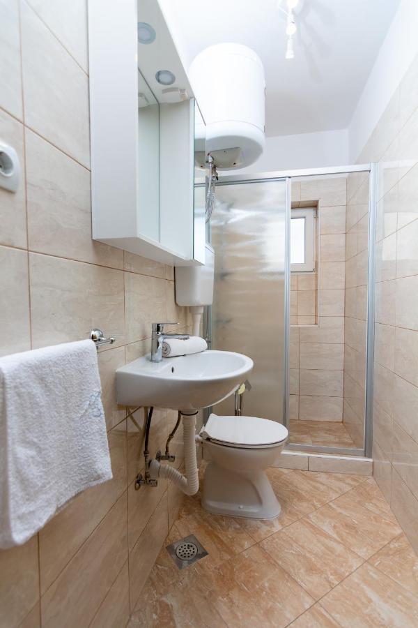 Apartment Plemic Pag Town Bagian luar foto