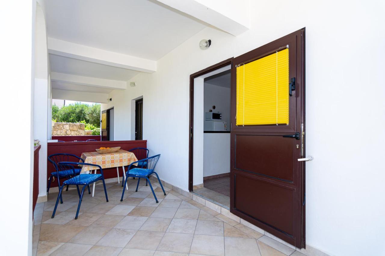 Apartment Plemic Pag Town Bagian luar foto