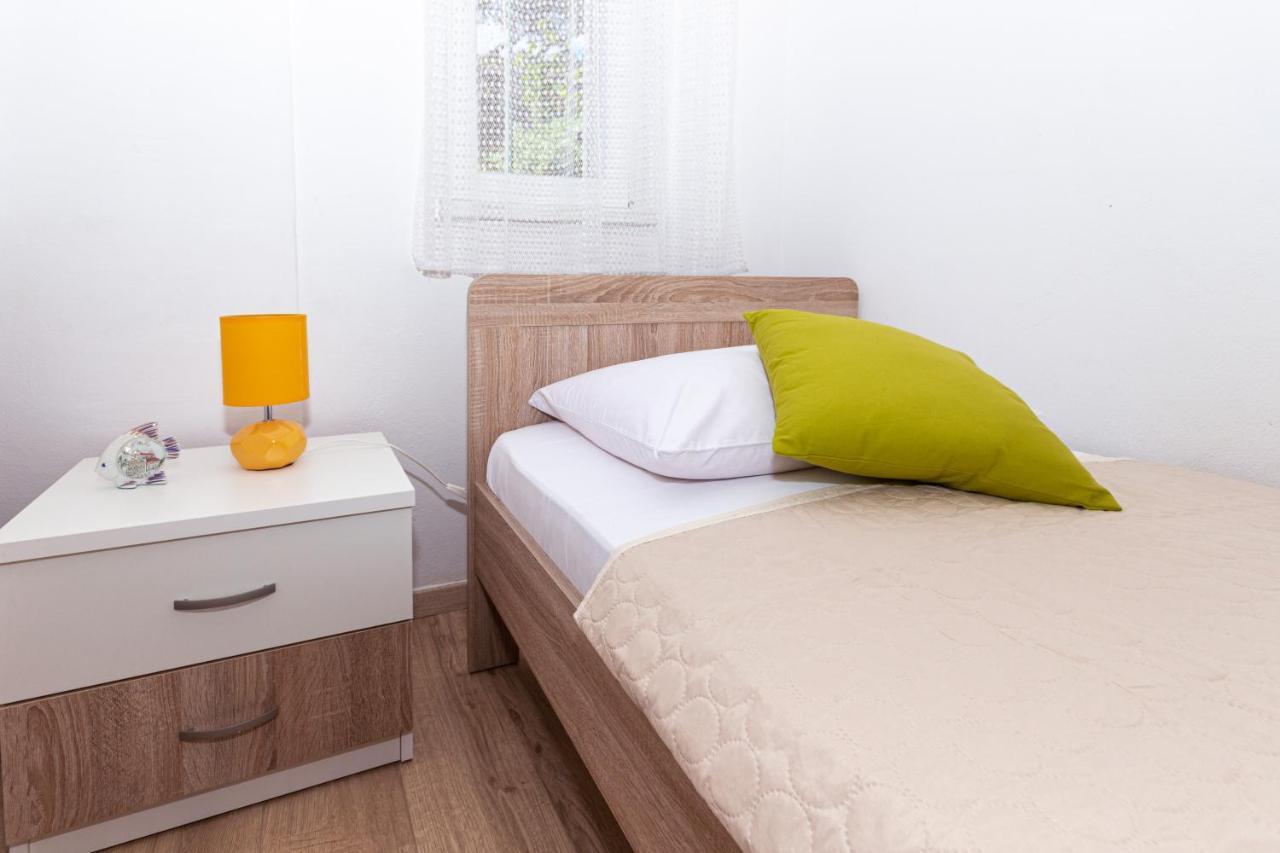 Apartment Plemic Pag Town Bagian luar foto