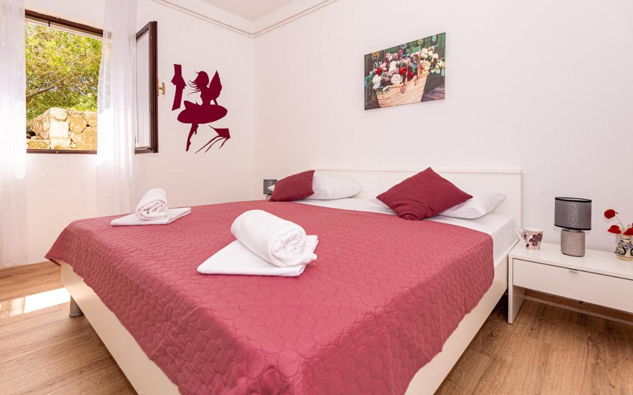 Apartment Plemic Pag Town Bagian luar foto